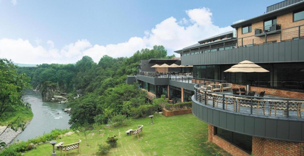 Hantan River Spa Hotel Cheorwon Εξωτερικό φωτογραφία